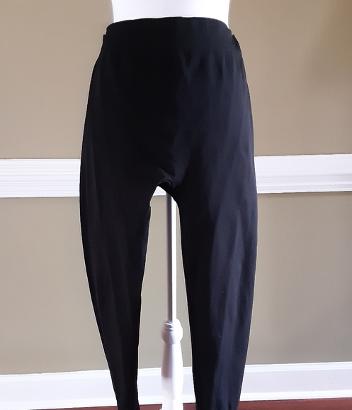 🔥3 For $8 - NO BOUNDARIES CAPRI LEGGINGS